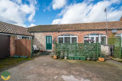 Sunderland Farm Close, Tickhill... 2 bed barn conversion for sale