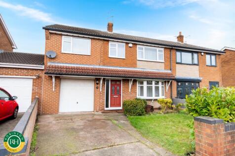 Castle Close, Sprotbrough, Doncaster 4 bed semi