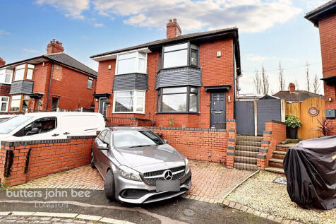 2 bedroom semi-detached house for sale