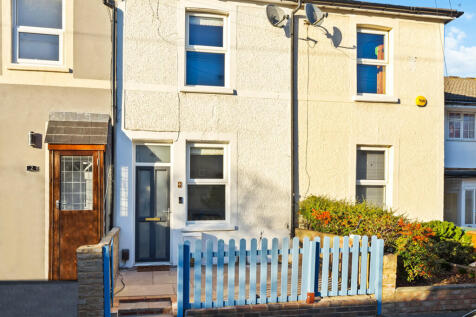 Upper Road, Wallington 2 bed terraced house for sale
