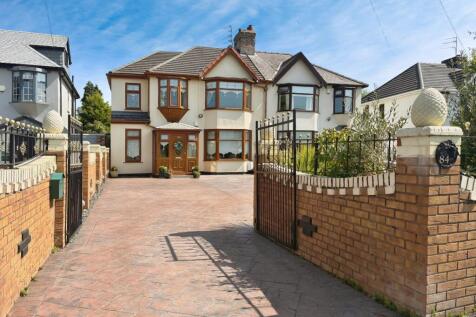 3 bedroom semi-detached house for sale