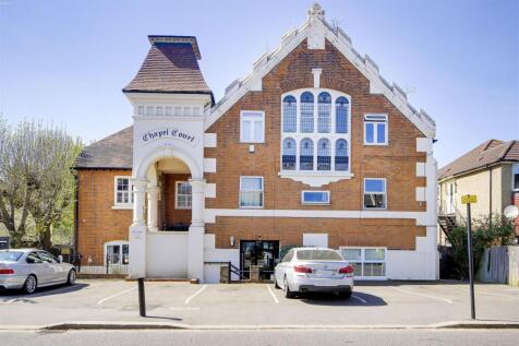 St. Marks Road, Enfield 2 bed flat for sale