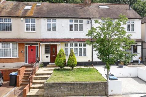 Goat Lane, Enfield 3 bed terraced house for sale