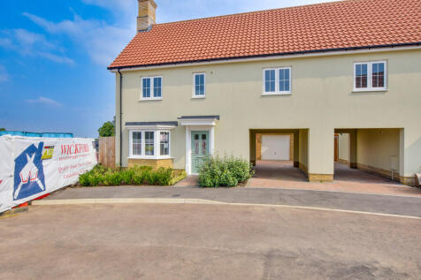 Woodlands Park, New Homes 5 bed link detached house for sale