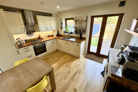 4 bedroom house for sale