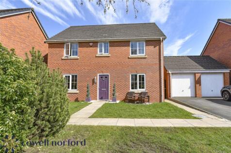 Tangmere Avenue, Heywood OL10 4 bed detached house for sale