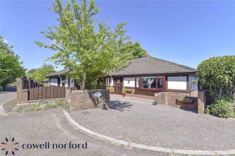 Moor Hill, Rochdale OL11 4 bed detached house for sale