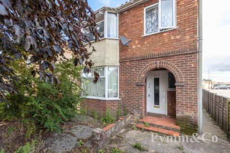 Reepham Road, Norwich NR6 2 bed detached house for sale