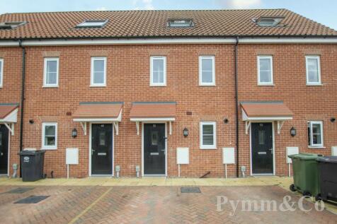 3 bedroom terraced house for sale