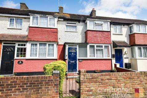 3 bedroom terraced house for sale