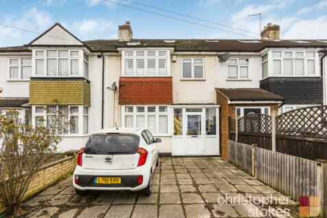 4 bedroom terraced house for sale