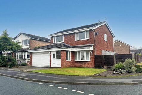 Holbeach Close, Bury BL8 4 bed detached house for sale