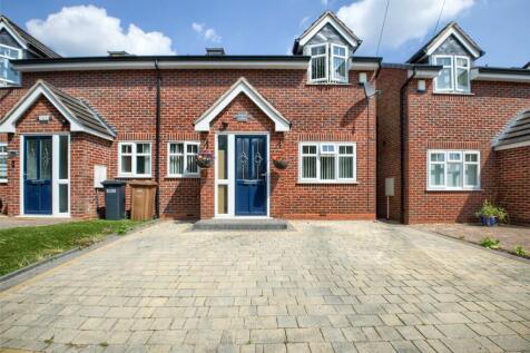 Brackleys Way, Solihull, West... 3 bed semi