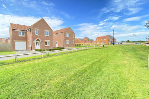 Ribblehead Road, Harrogate 4 bed detached house for sale