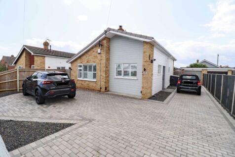 Ashwood Close, Hayling Island 3 bed detached bungalow for sale