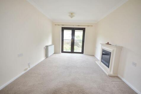 Stafford Street, Stone 2 bed flat for sale