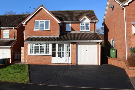 Hoskings Close, Stone 4 bed detached house for sale