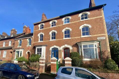 Granville Terrace, Stone 4 bed townhouse for sale