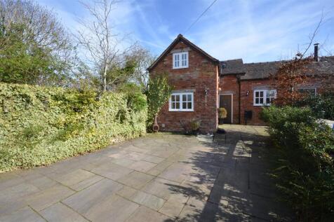 2 bedroom semi-detached house for sale
