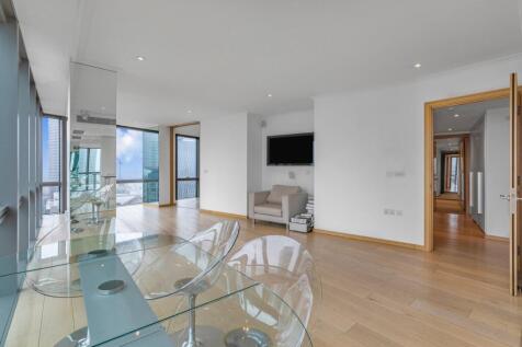 West India Quay, 26 Hertsmere Road... 2 bed flat for sale
