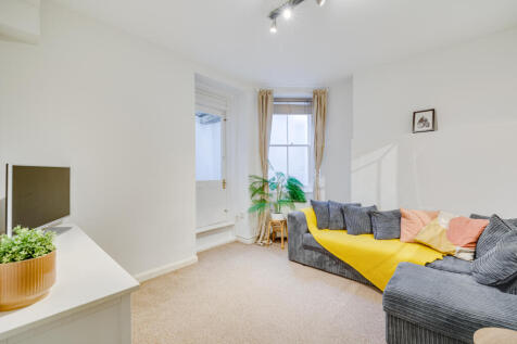 1 bedroom flat for sale