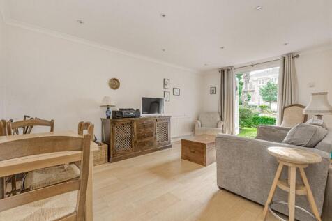 1 bedroom flat for sale
