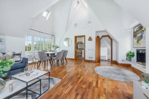 Hampstead Hill Gardens, Hampstead... 3 bed flat for sale