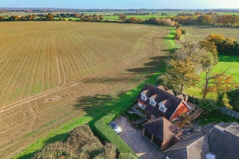 Whitby Avenue, Ingrave, Brentwood, CM13 3 bed detached house for sale