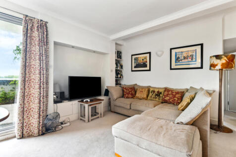 Chesil Court, Chelsea Manor Street... 2 bed flat for sale