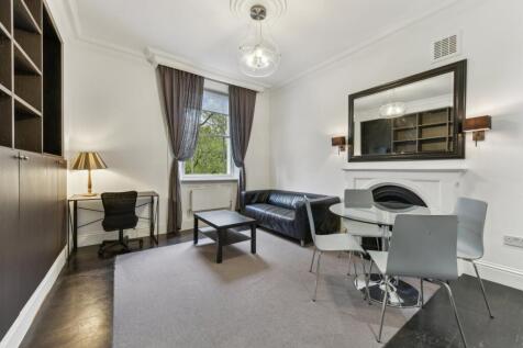 St. Georges Square, London, SW1V 2 bed flat for sale
