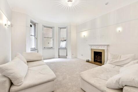 3 bedroom flat for sale