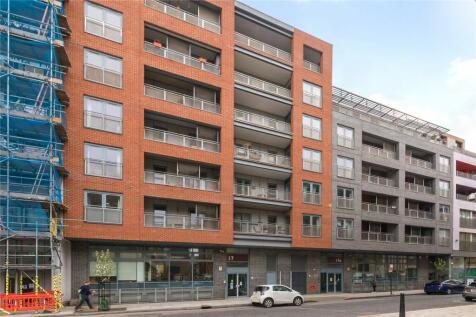 Plumbers Row, London 1 bed flat for sale