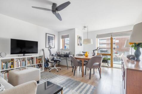 Hicks House, Frean Street, London 2 bed flat for sale