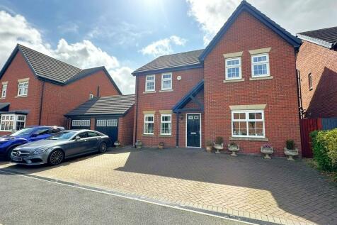 5 bedroom detached house for sale