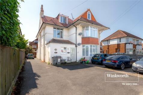 Southwood Avenue, Bournemouth... 2 bed apartment for sale