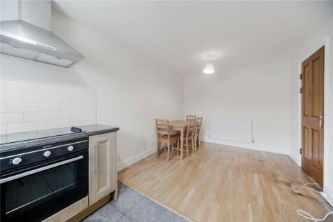 Cornwall Road, Tottenham, London, N15 2 bed apartment for sale