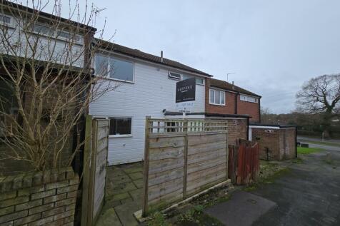 Stafford Walk, Macclesfield SK10 3 bed terraced house for sale