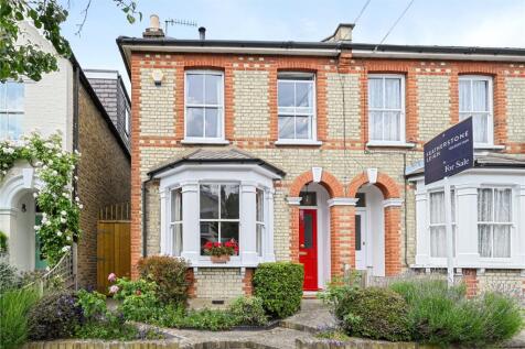 4 bedroom semi-detached house for sale