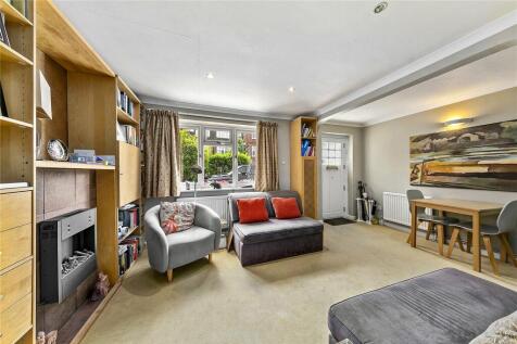 The Gateways, Park Lane, Richmond, TW9 2 bed house for sale