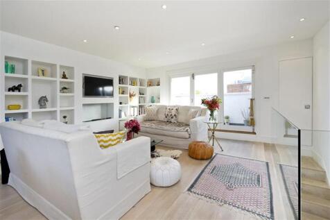 2 bedroom maisonette for sale