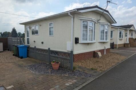 Riverdale Park, Bent Lane, Staveley S43 2 bed park home for sale