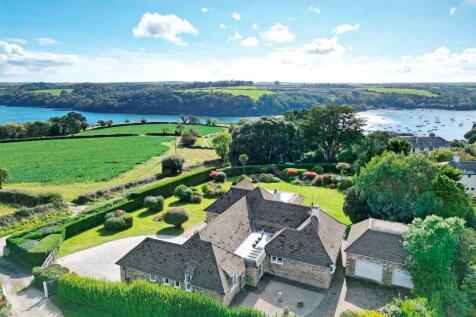 Helford Passage, Mawnan Smith... 4 bed bungalow for sale