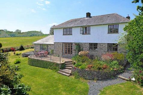 Helford Village, Nr. Helston, Cornwall 4 bed detached house for sale