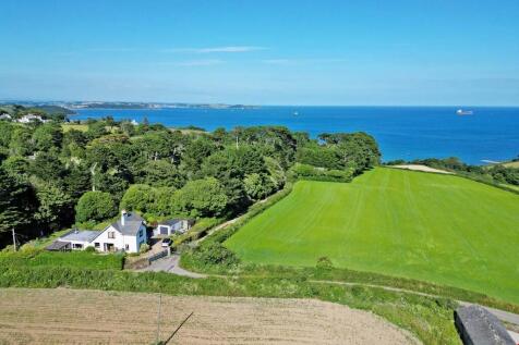 Maenporth, between Falmouth and... 4 bed detached house for sale