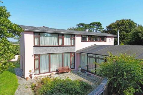 Alexandra Road, Illogan, Cornwall 4 bed detached house for sale
