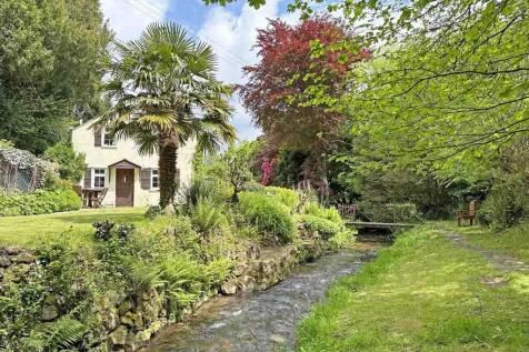 Cusgarne, Nr. Truro, Cornwall 3 bed detached house for sale
