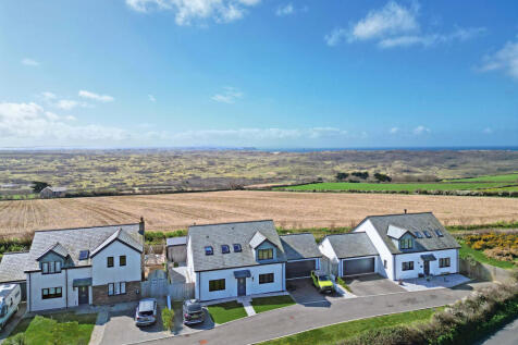 Cubert, Newquay, Cornwall 4 bed house for sale