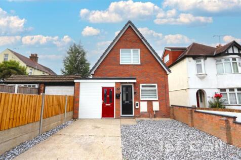 2 bedroom chalet for sale