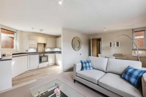 1 bedroom flat for sale