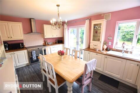 Highlands Lane, Halifax, HX2 3 bed semi